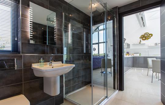 Spacious bathroom with 1200 x 900 shower