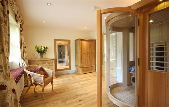 Gate Lodge Sauna room
