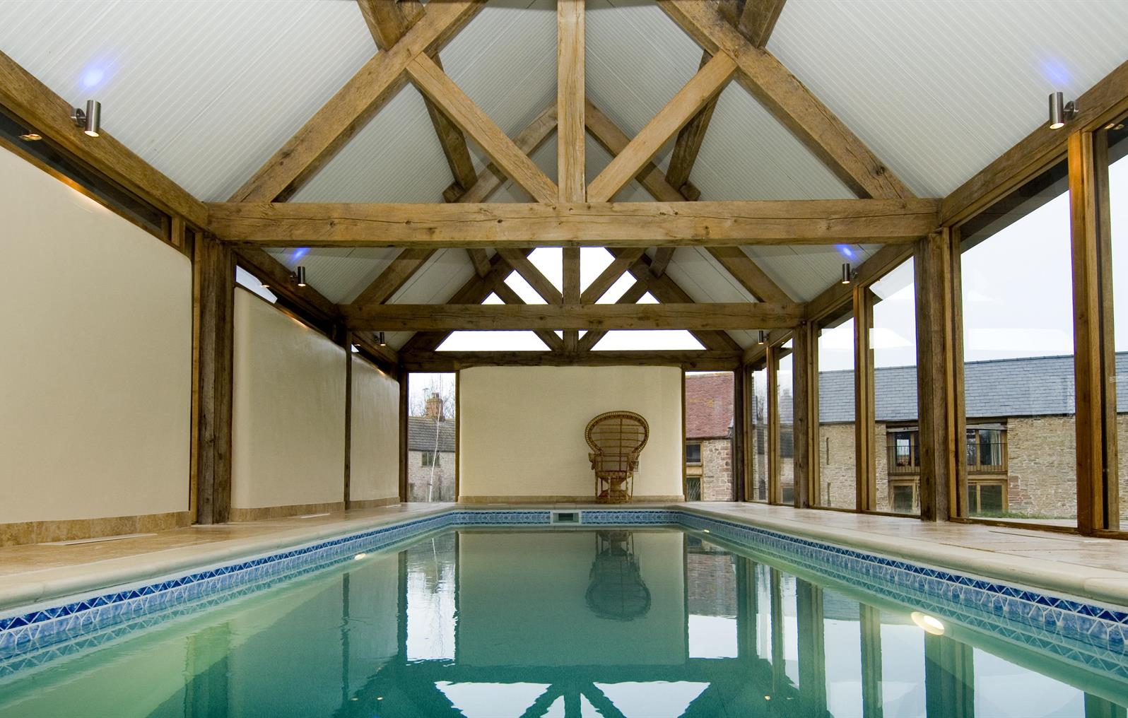 Luxury Holiday Cottages in The Cotswolds and South Central England