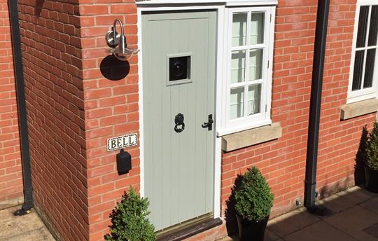 Entrance to Bell Cottage