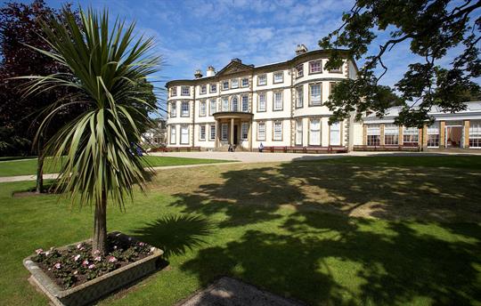 Sewerby Hall and gardens