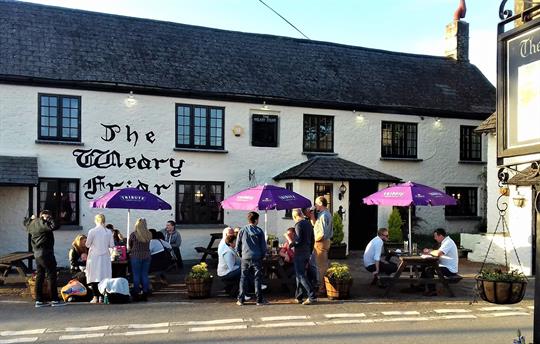 Walkable dog-friendly pub