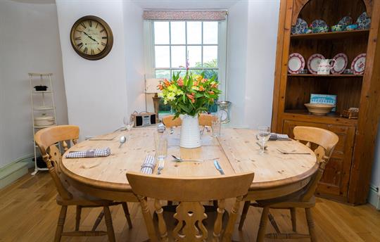 Garth Iwrch Kitchen 3