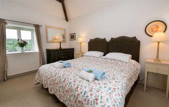 Ty Newydd Bedroom 1 