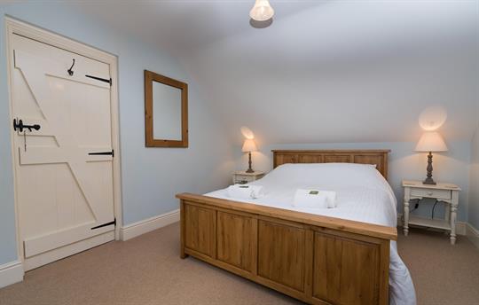 Tyddyn Derwen Master Bedroom