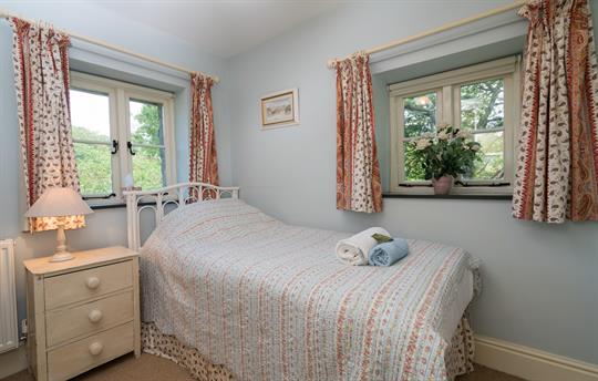 Tyddyn Derwen Bedroom 3