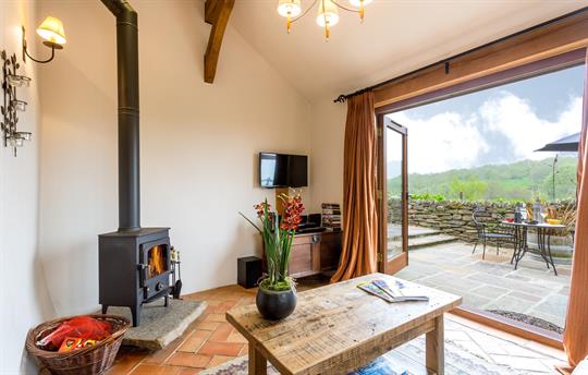 Inside/outside living