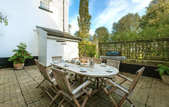 Miller's House courtyard